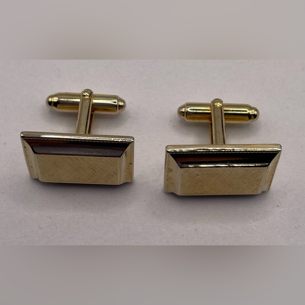 3 for $30 Vintage Gold Tone Rectangular Cufflinks Brushed Textured Raised Center - Picture 7 of 8